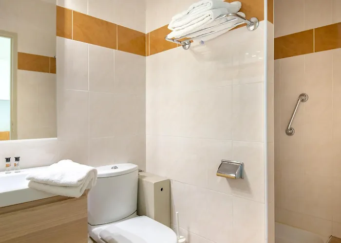 Διαμέρισμα Climatise Ideal: Et Centre-ville A Pied, Wifi Gratuit - Fr-1-466a-51 Saint-Raphaël